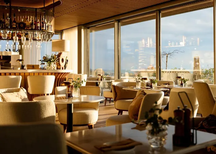 Petit Bois - Adults From 14 バラトンフレド