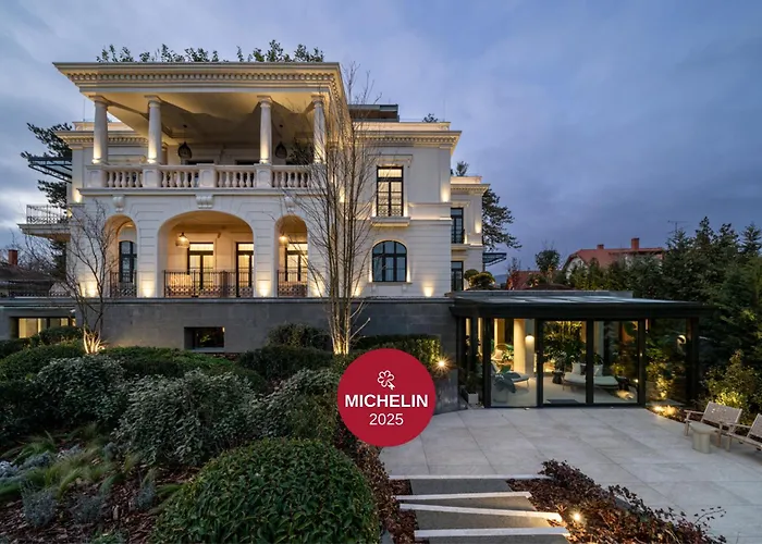 Petit Bois - Adults From 14 فندق بالاتونفوريد