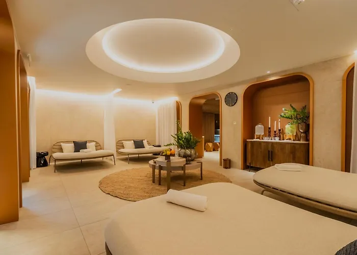 Petit Bois - Adults From 14 Hotel