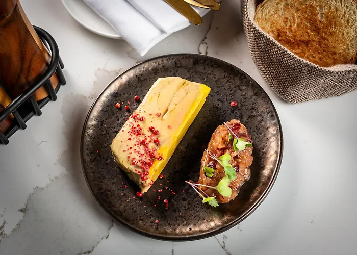 Petit Bois - Adults From 14 فندق